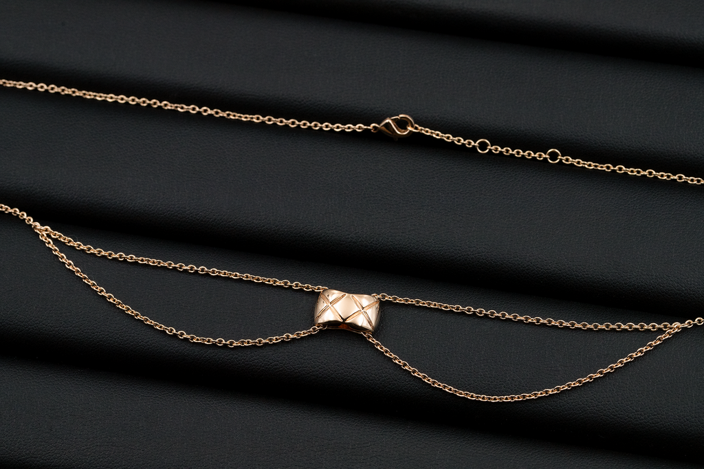 Chanel Crush Necklace - product view 5