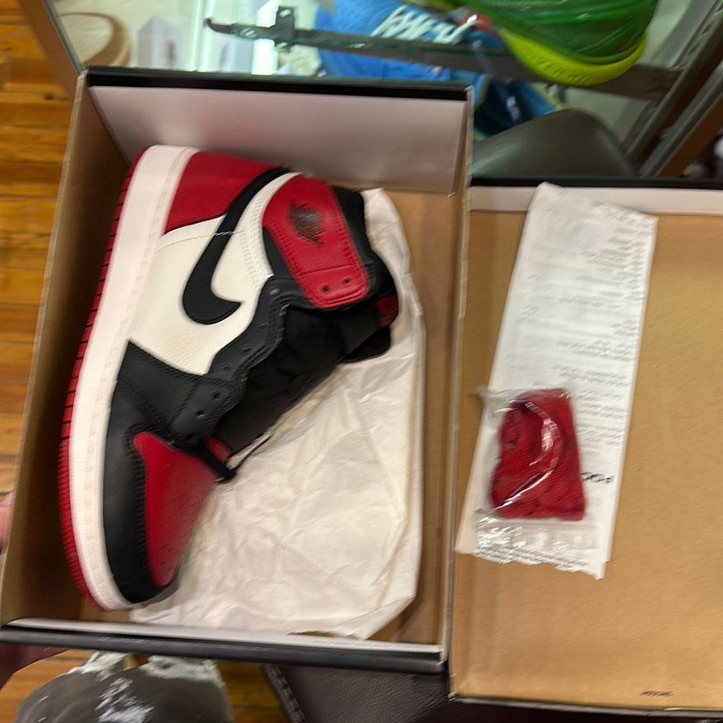 Jordan 1 High “Bred Toe” - product view 3