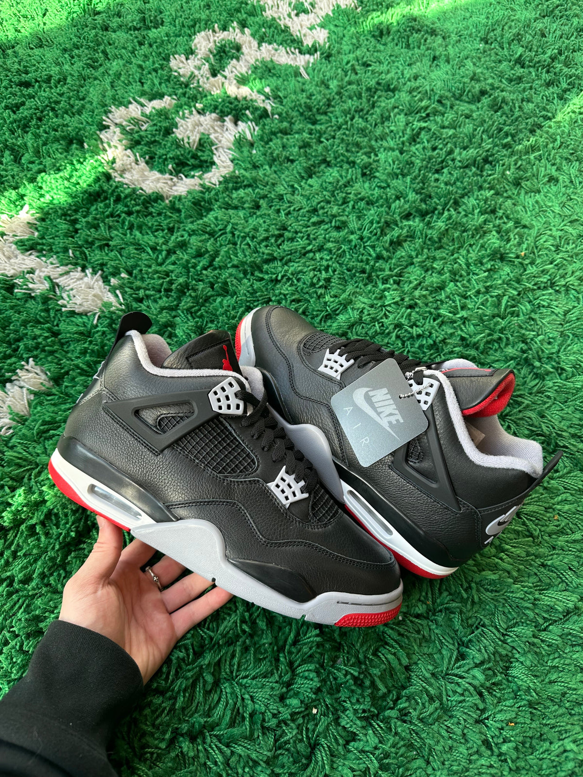 Jordan 4 “Bred Reimagined” - product view 5
