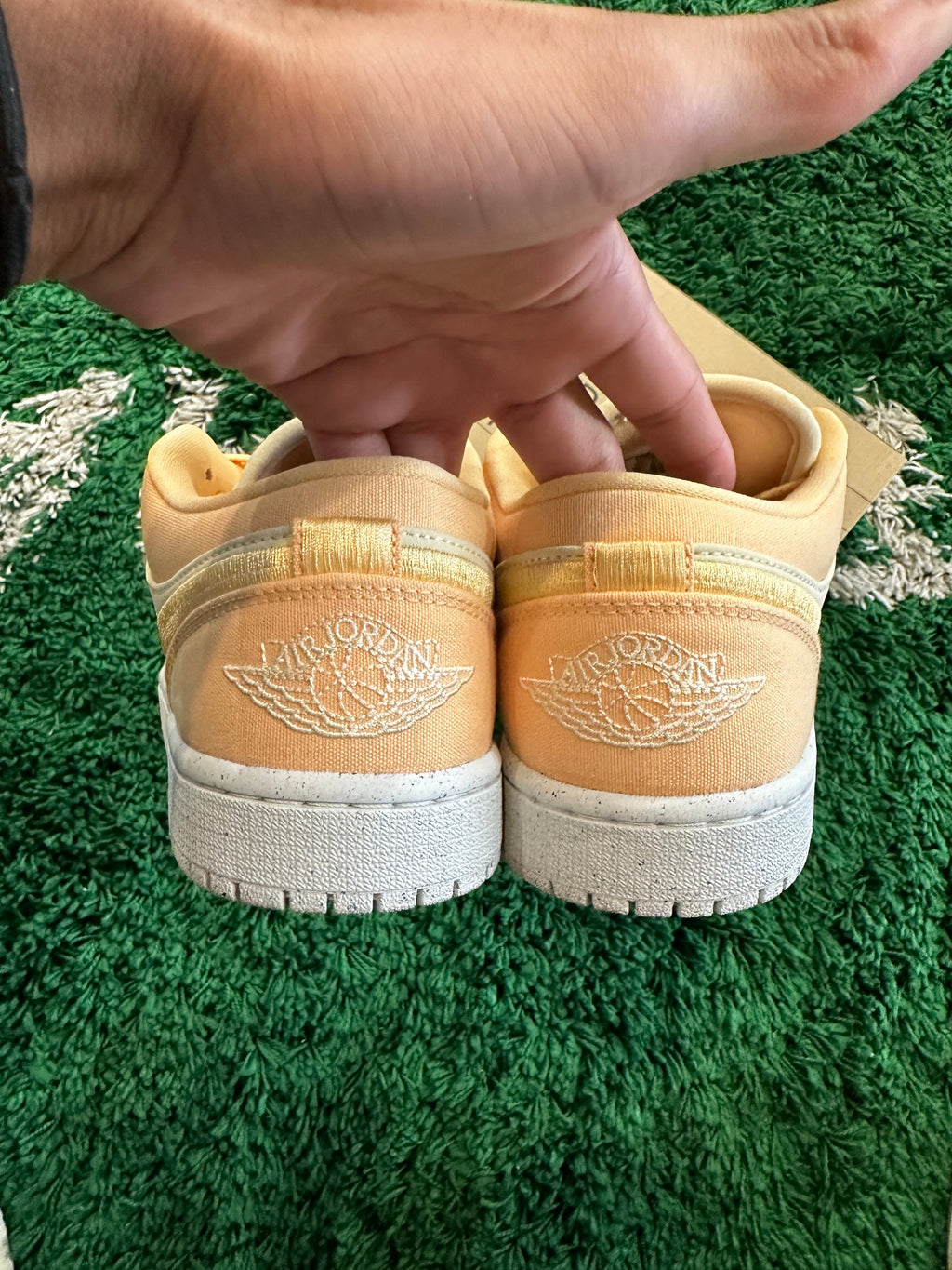 Jordan 1 Low SE “Celestial Gold” - product view 4