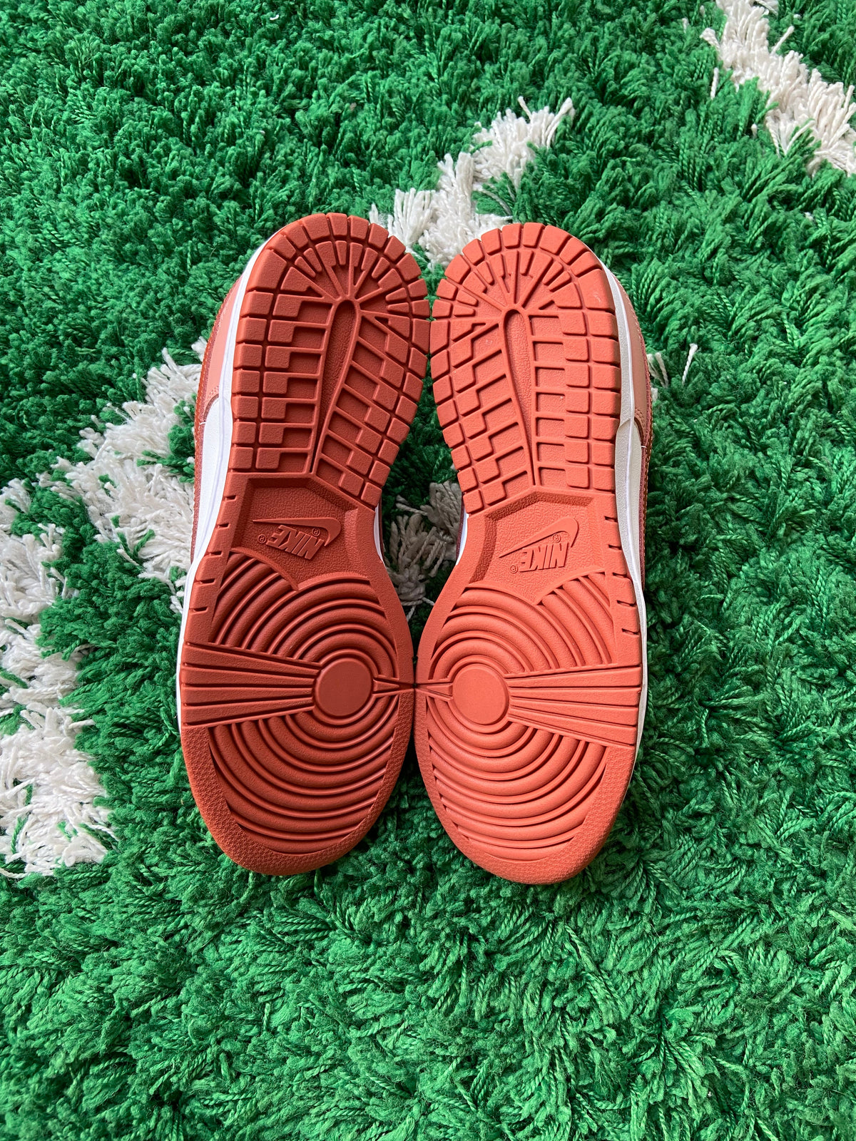 Nike Dunk Low “Red Stardust” - product view 3