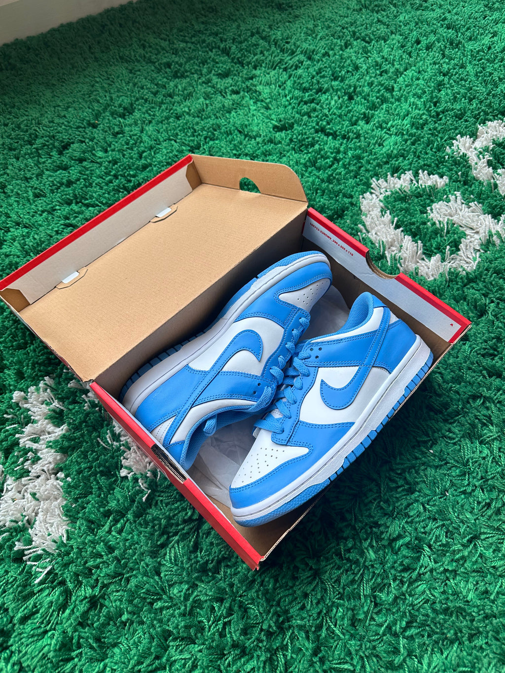 Nike Dunk Low “UNC” - product view 4