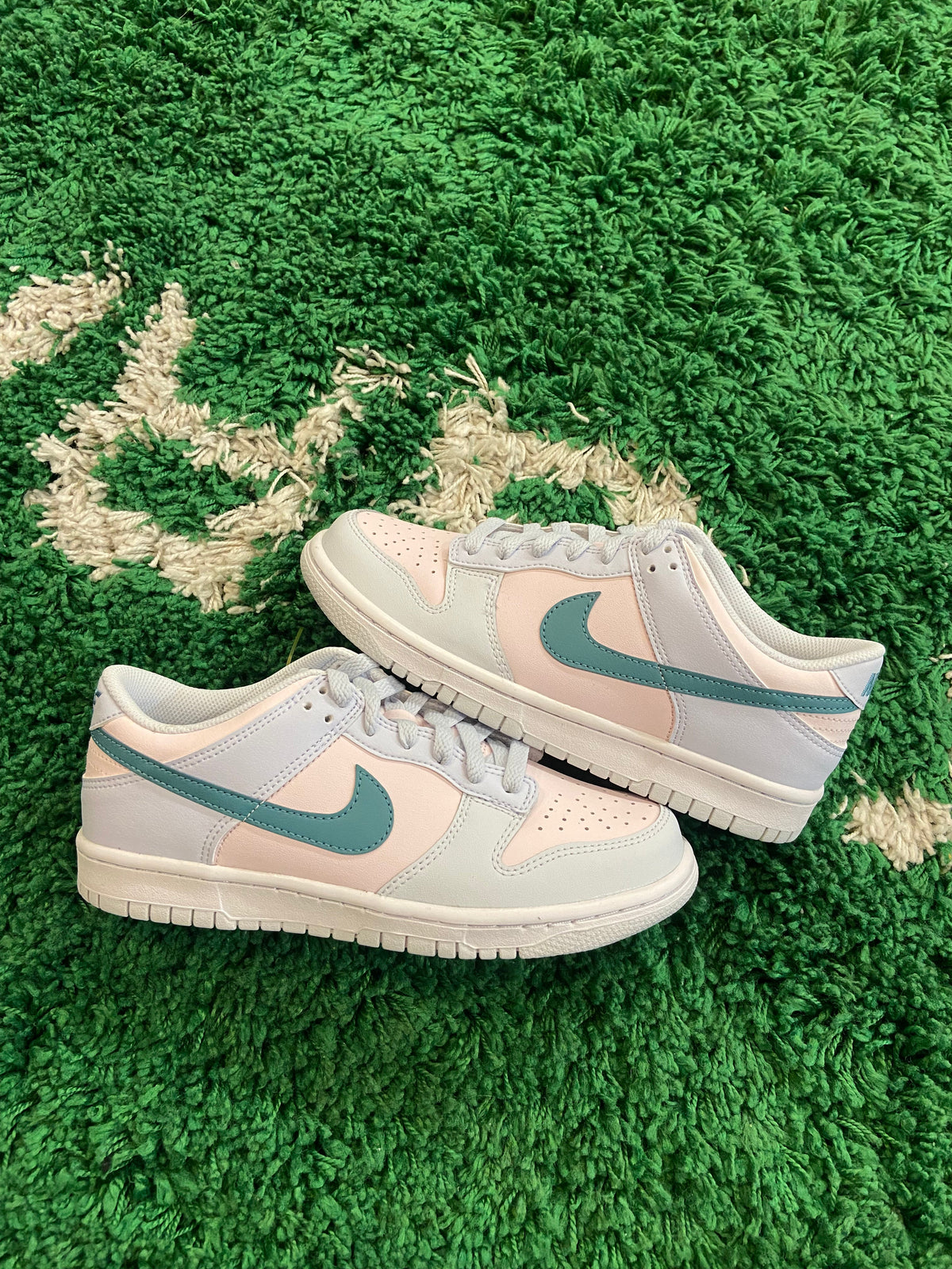 Nike Dunk Low “Mineral Teal” - product view 1