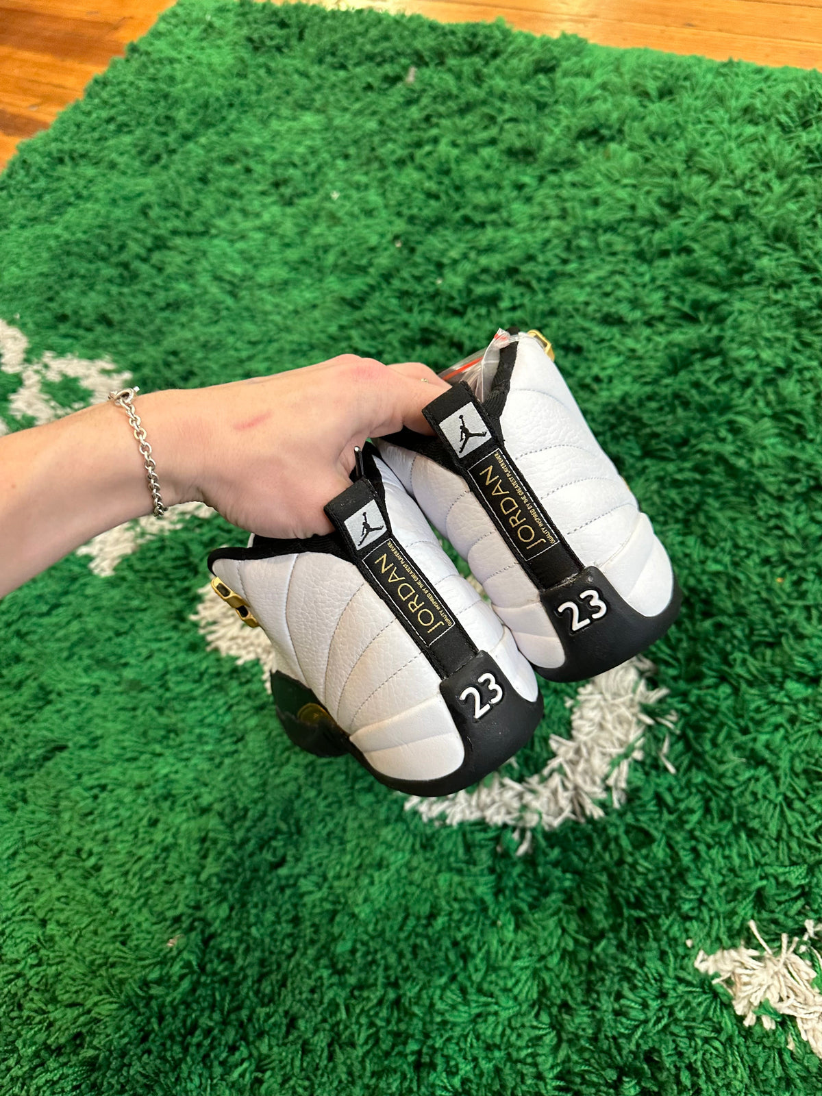 Jordan 12 “Royalty Taxi” - product view 4