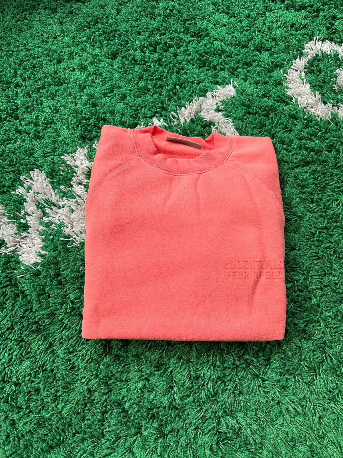 Essentials Crewneck “Coral” - product view 3