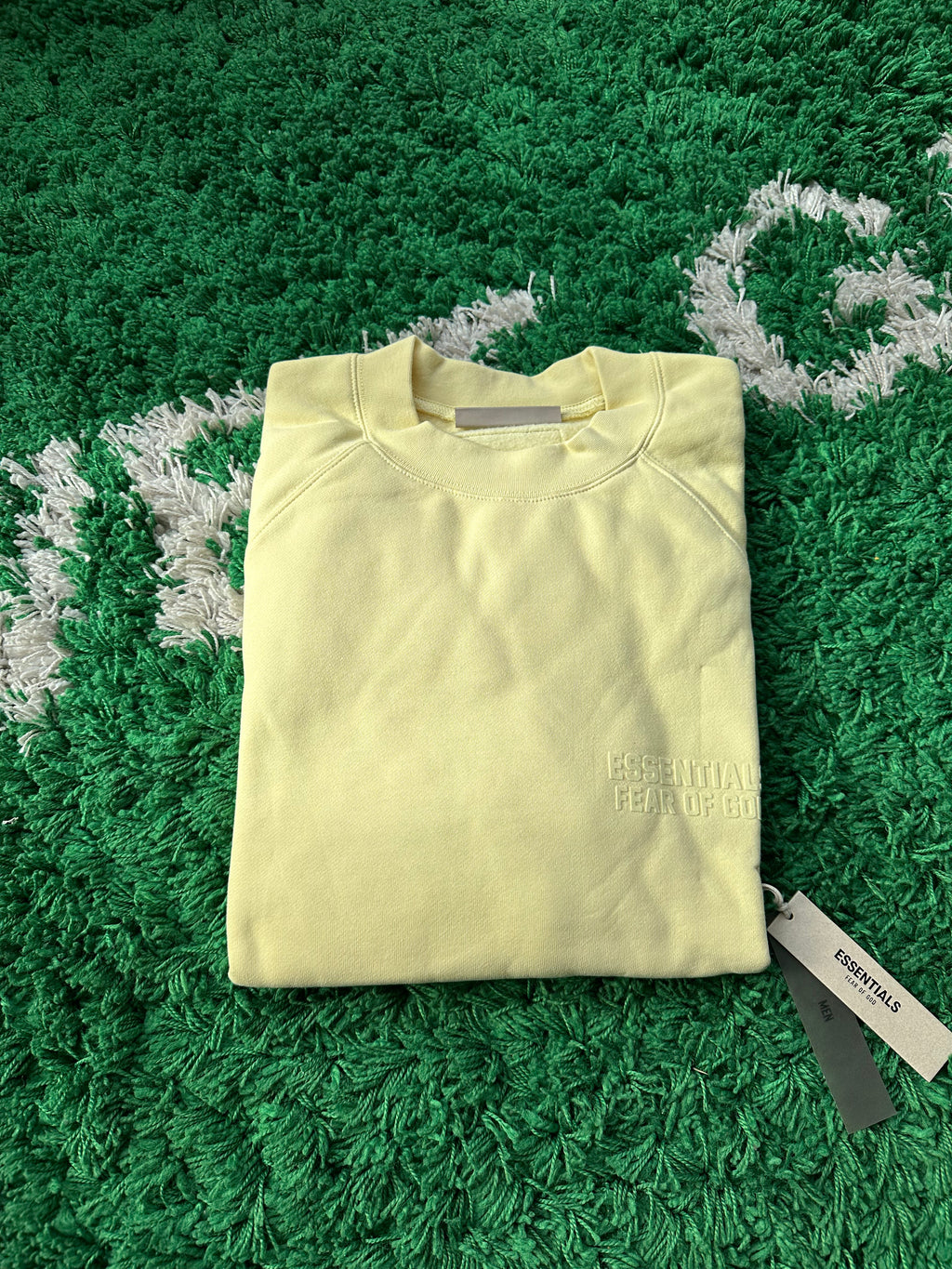 Essentials Crewneck “Canary” - product view 2