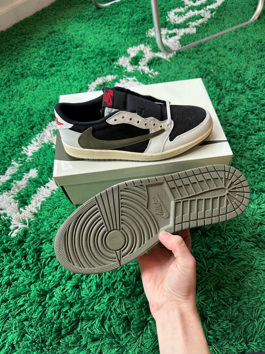 Jordan 1 Low x Travis Scott “Olive” - product view 8