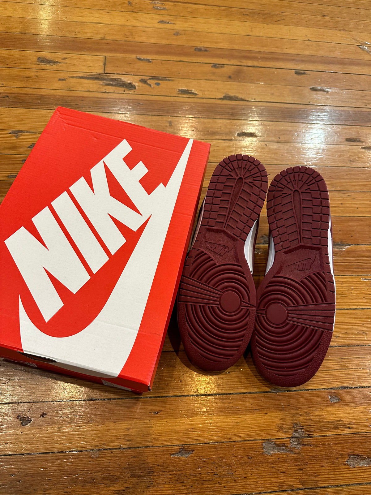 Nike Dunk Low “Team Red” - product view 5