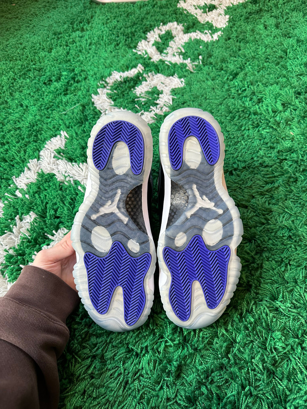 Jordan 11 “Concord” - product view 5