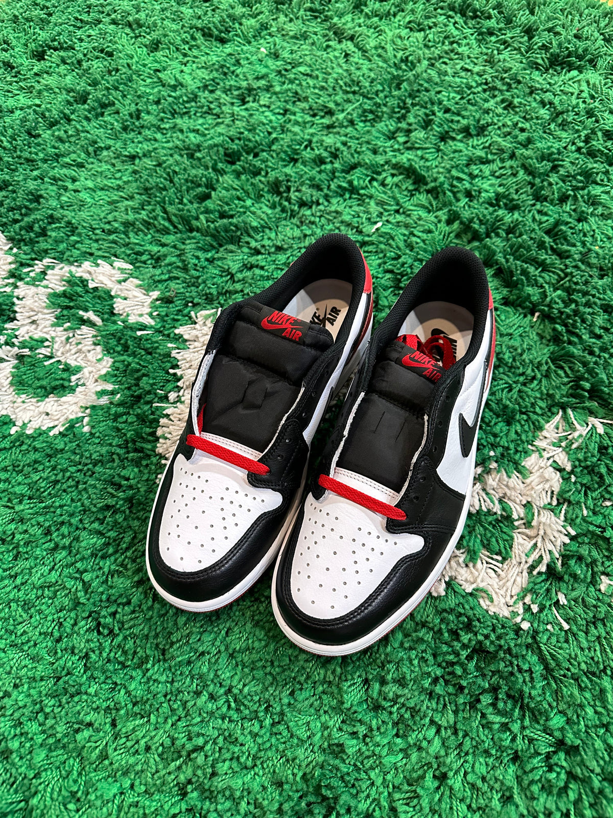 Jordan 1 Low “Black Toe” - product view 3