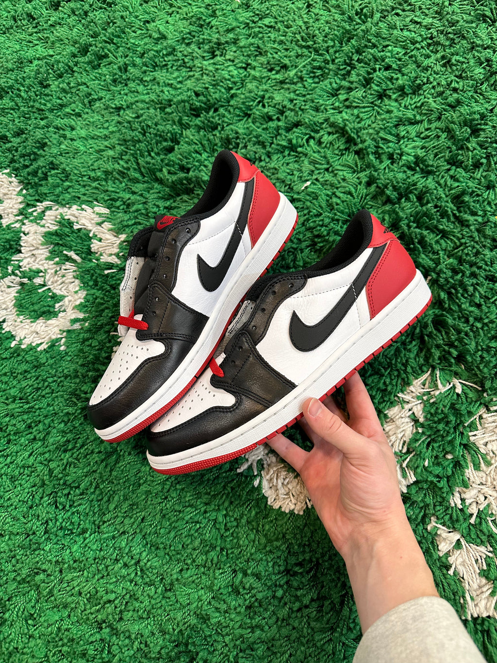 Jordan 1 Low “Black Toe” - product view 5