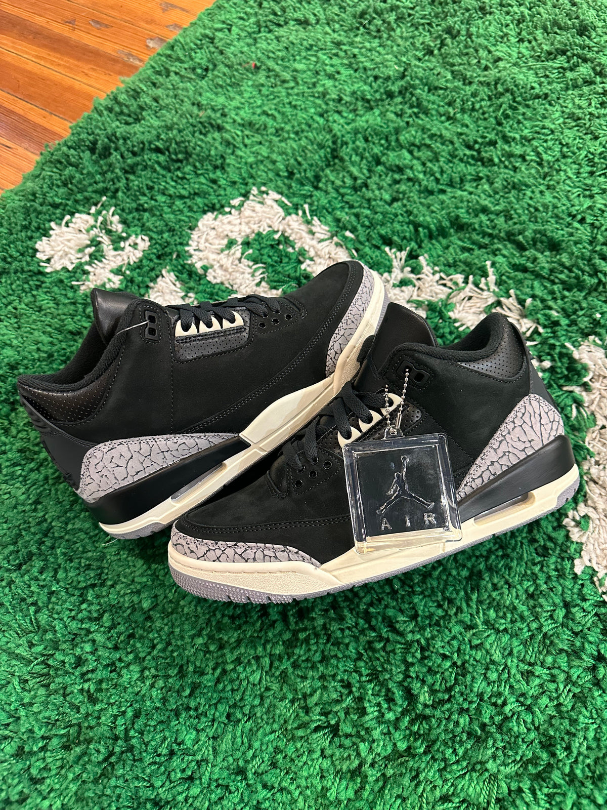 Jordan 3 “Off Noir” - product view 2