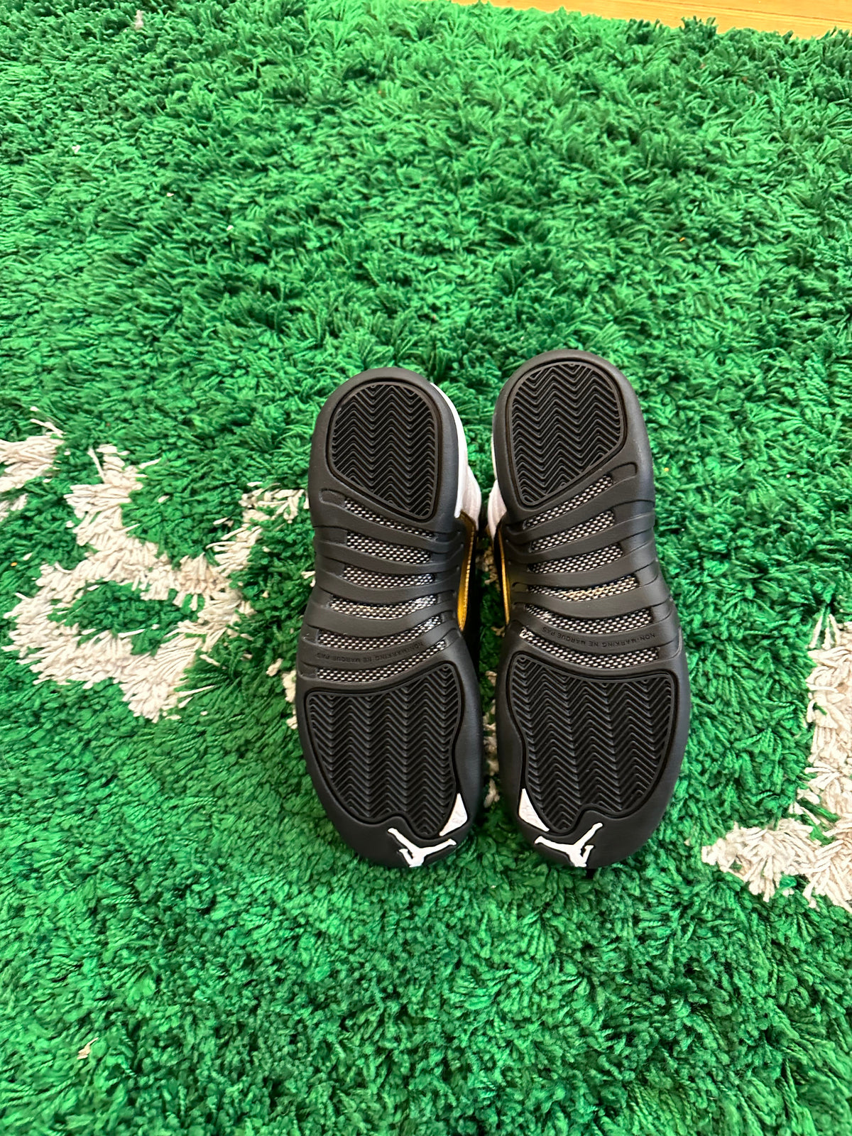 Jordan 12 “Royalty Taxi” - product view 6