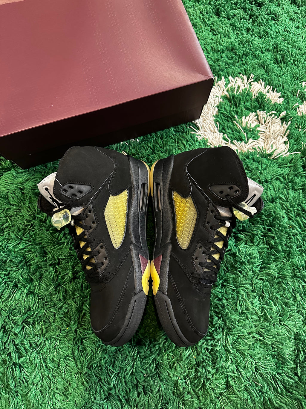Jordan 5 Retro A Ma Maniére “Dusk” - product view 3