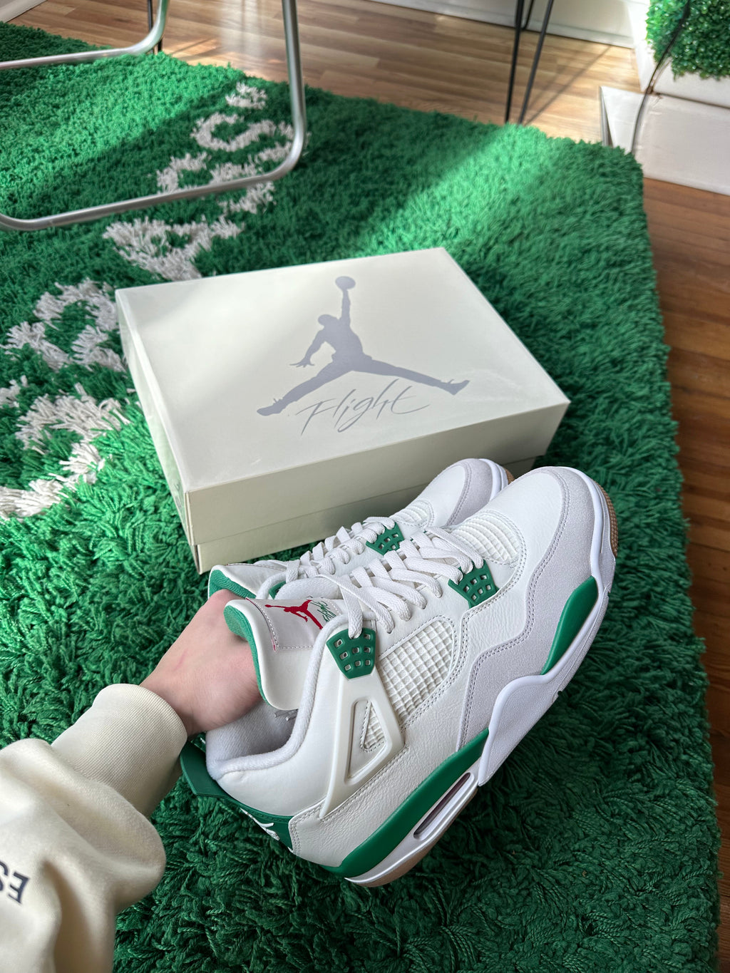 Jordan 4 SB “Pine Green” - product view 6