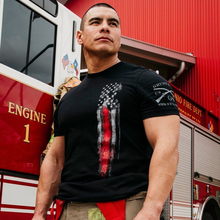 Red Line Flag T-Shirt - Black