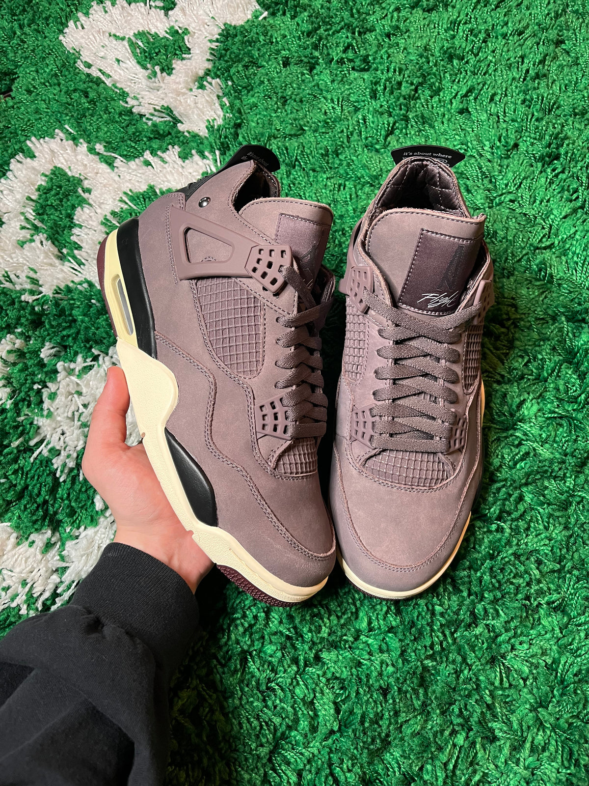 Jordan 4 “A Ma Maniere” - product view 5