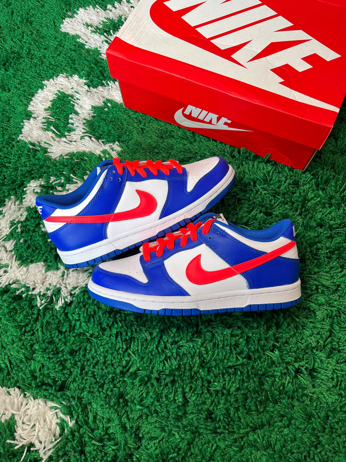 Nike Dunk Low “Bright Crimson” - product view 2
