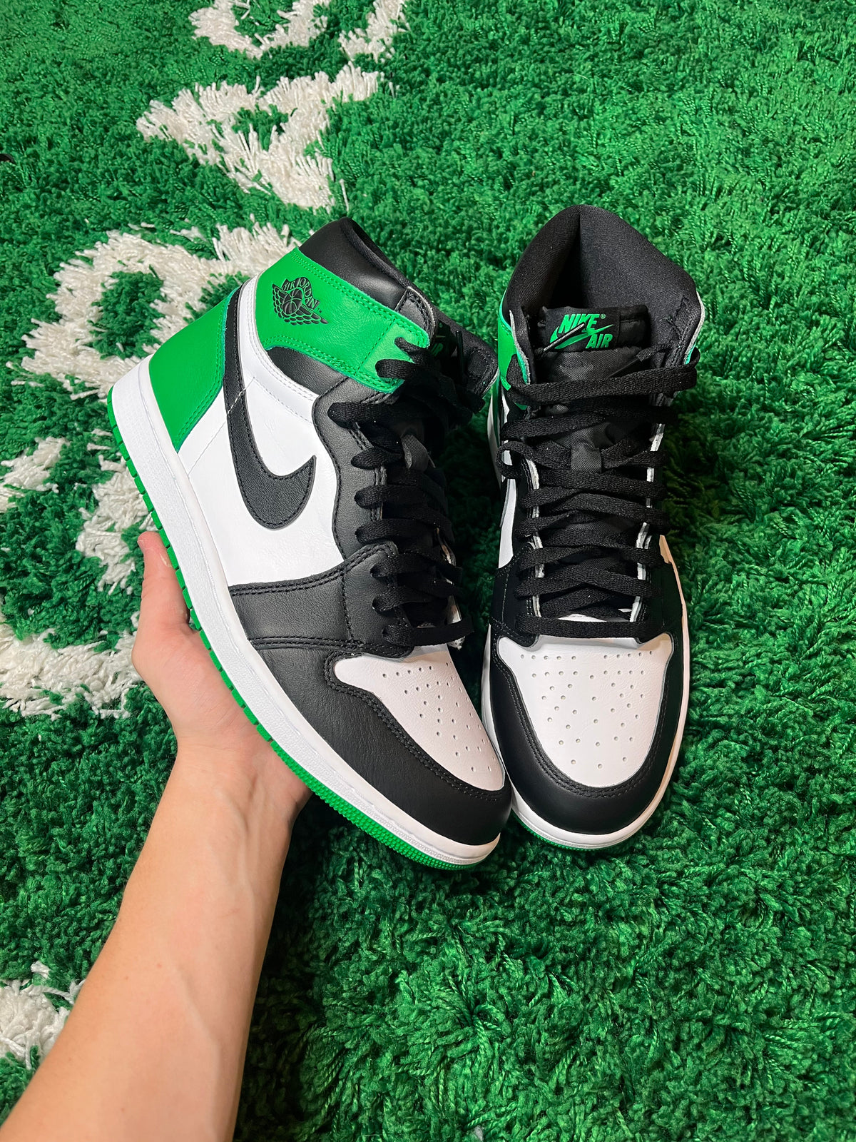 Jordan 1 High “Lucky Green” - product view 2