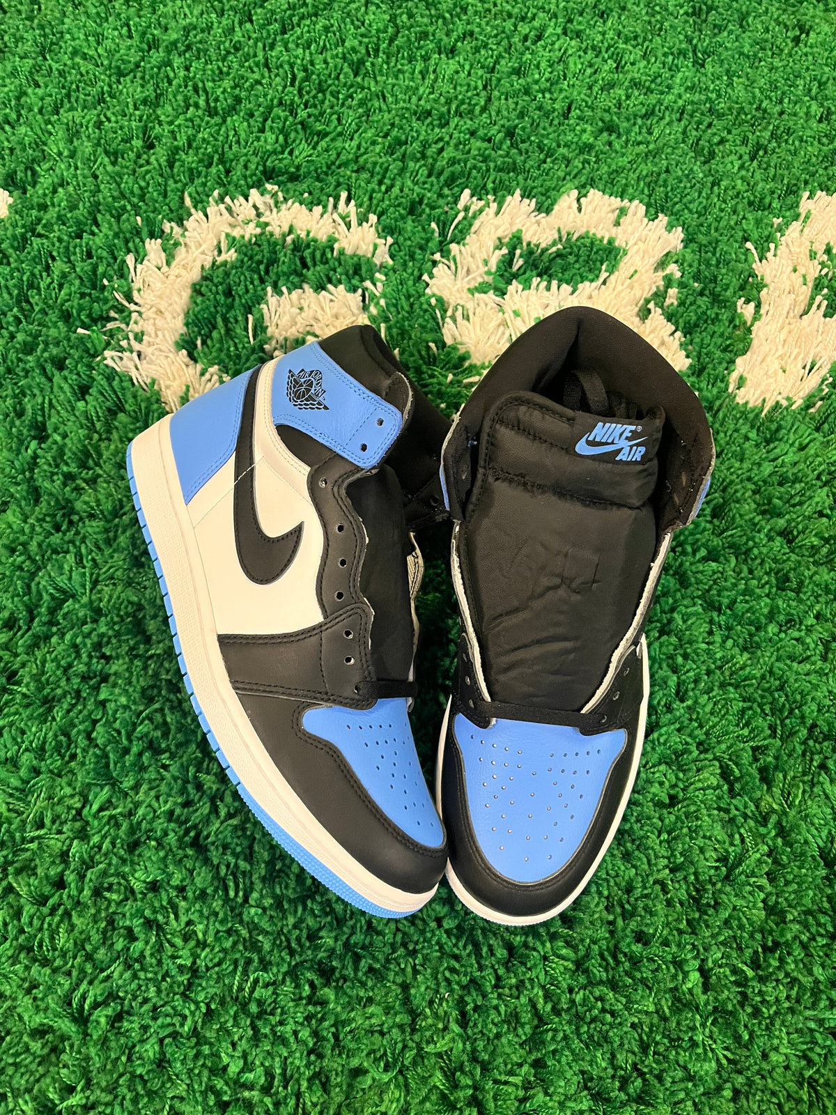 Jordan 1 High “UNC Toe” - product view 3