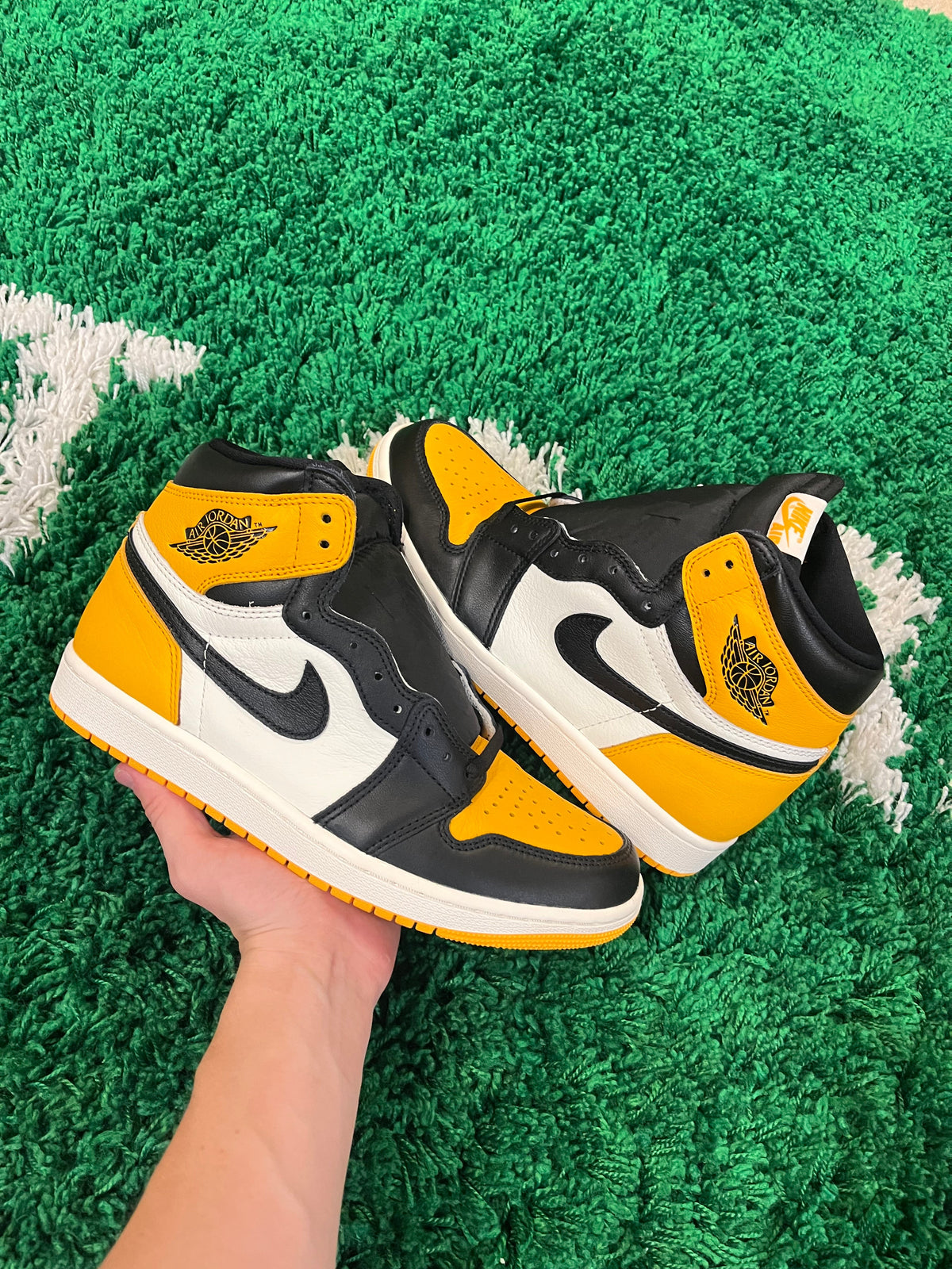 Jordan 1 High “Taxi” - product view 4