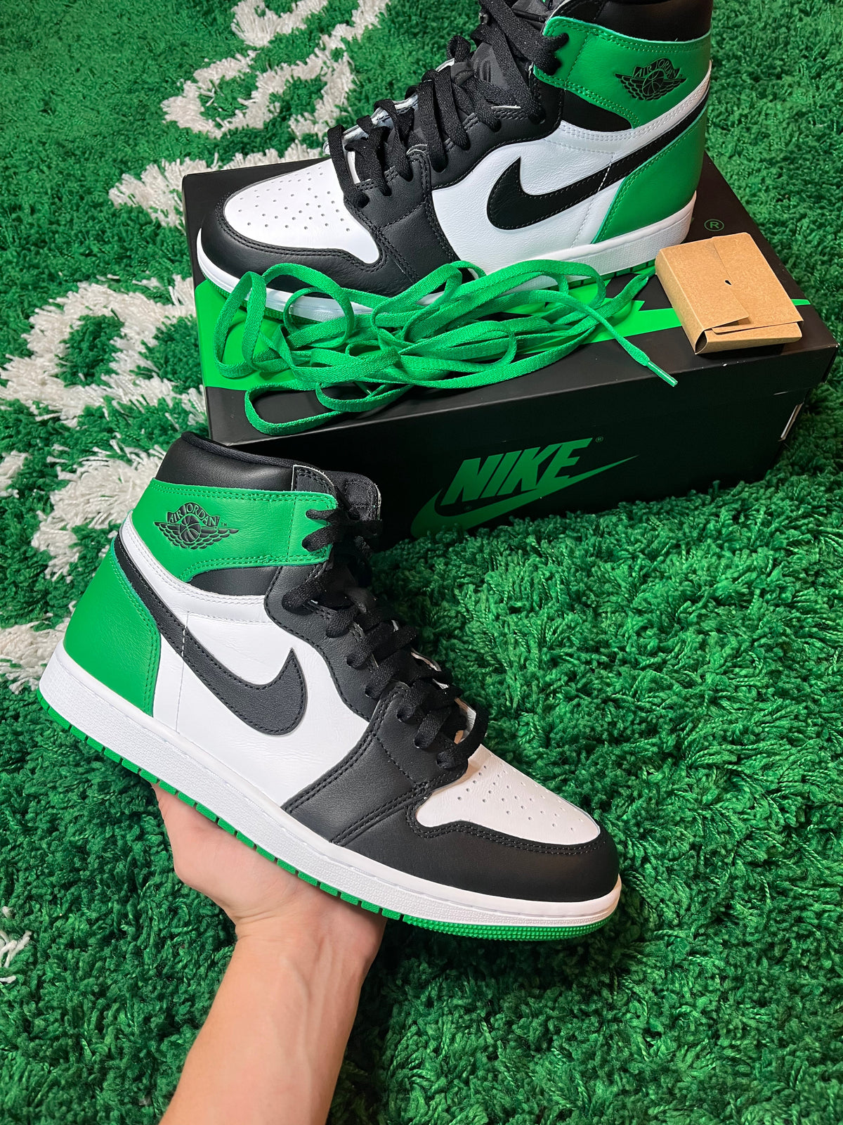 Jordan 1 High “Lucky Green” - product view 3