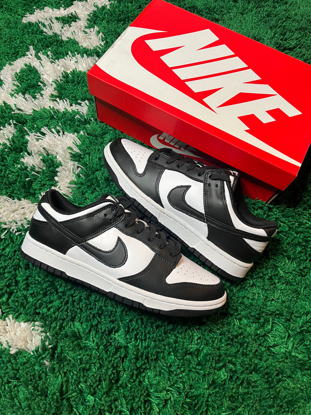 Nike Dunk Low “Panda” - product view 5