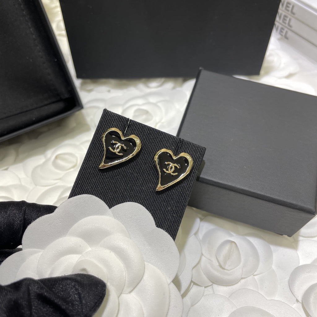 Chanel Double C Gold Love Heart Earrings - product view 2
