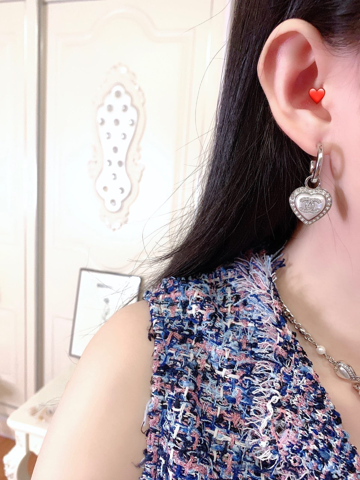 Chanel Double C Drop Heart Silver Diamonds Earrings - product view 8